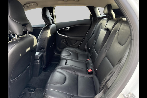 Volvo V40 2.0 T2 Nordic+ Leder