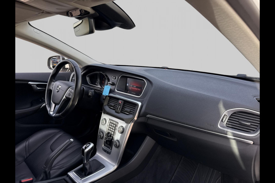 Volvo V40 2.0 T2 Nordic+ Leder