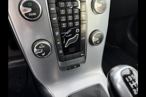 Volvo V40 2.0 T2 Nordic+ Leder