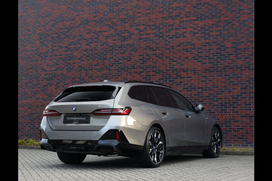 BMW 5 Serie Touring 550e xDrive | Sportstoel - Pano - Trekhaak - Bow&Wil