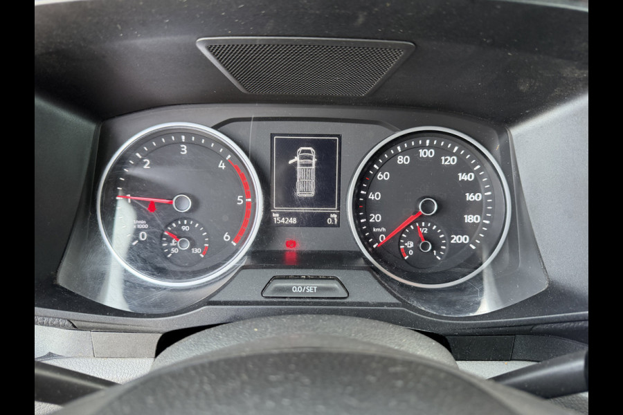 Volkswagen Crafter 35 2.0 TDI 141 PK Euro 6 L3H3 CarPlay/dab/cruise control/navigatie