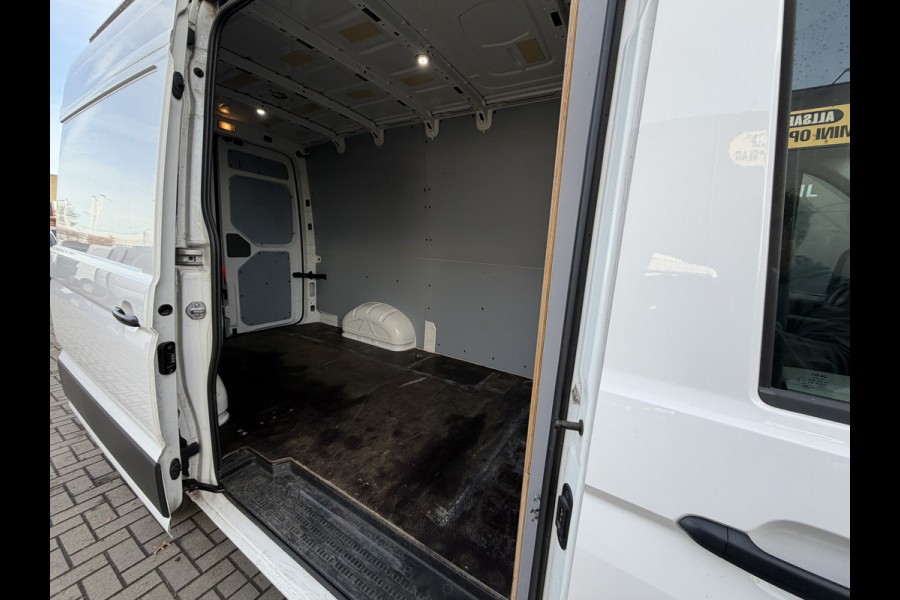 Volkswagen Crafter 35 2.0 TDI 141 PK Euro 6 L3H3 CarPlay/dab/cruise control/navigatie