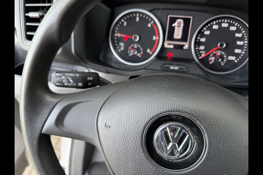 Volkswagen Crafter 35 2.0 TDI 141 PK Euro 6 L3H3 CarPlay/dab/cruise control/navigatie
