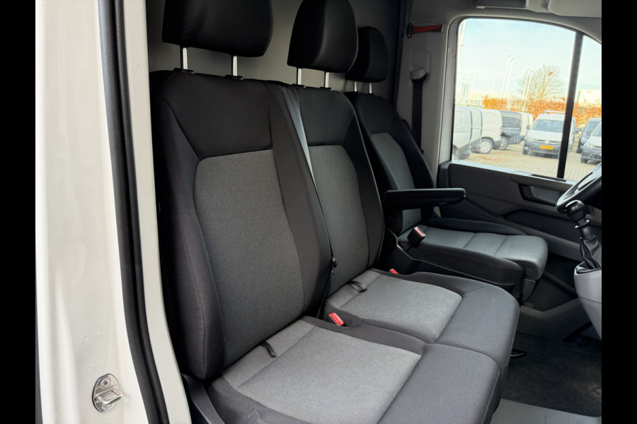 Volkswagen Crafter 35 2.0 TDI 141 PK Euro 6 L3H3 CarPlay/dab/cruise control/navigatie
