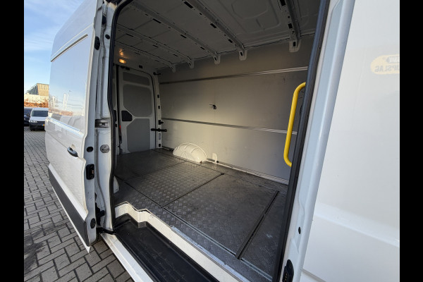 Volkswagen Crafter 35 2.0 TDI 177PK Euro6 L3H3 CarPlay/cruise control/camera