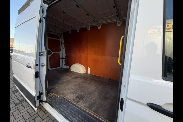 Volkswagen Crafter 30 2.0 TDI 177PK Euro6 L3H3 Automaat/CarPlay/cruise control/achteruitrijcamera