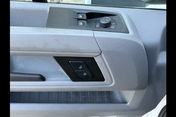 Volkswagen Crafter 30 2.0 TDI 177PK Euro6 L3H3 Automaat/CarPlay/cruise control/achteruitrijcamera