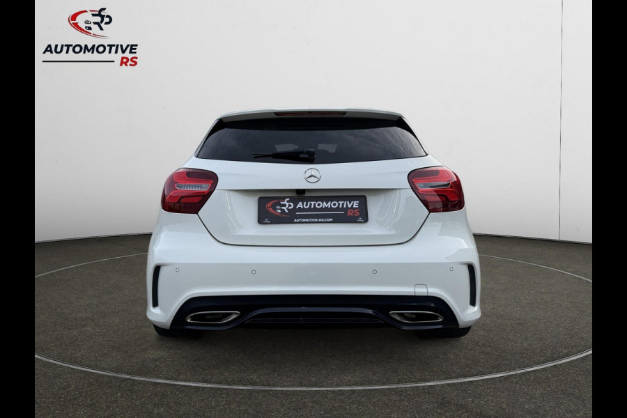 Mercedes-Benz A-Klasse 180 AMG-Line Pano Sportstoelen Led Navi Camera Parkeersensor V+A Cruise Control Sfeerverlichting