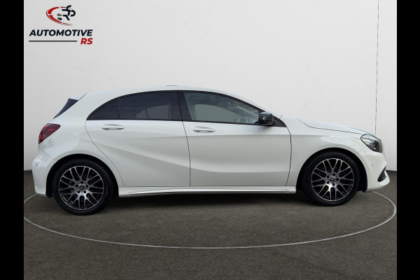 Mercedes-Benz A-Klasse 180 AMG-Line Pano Sportstoelen Led Navi Camera Parkeersensor V+A Cruise Control Sfeerverlichting