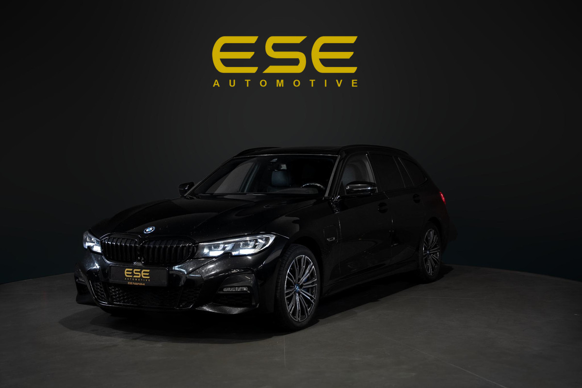 BMW 3 Serie Touring 330e M-Sport | Pano | Trekhaak | 360 camera