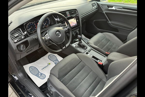 Volkswagen Golf 1.4 TSI Comfortline ACC l Pano l Xenon