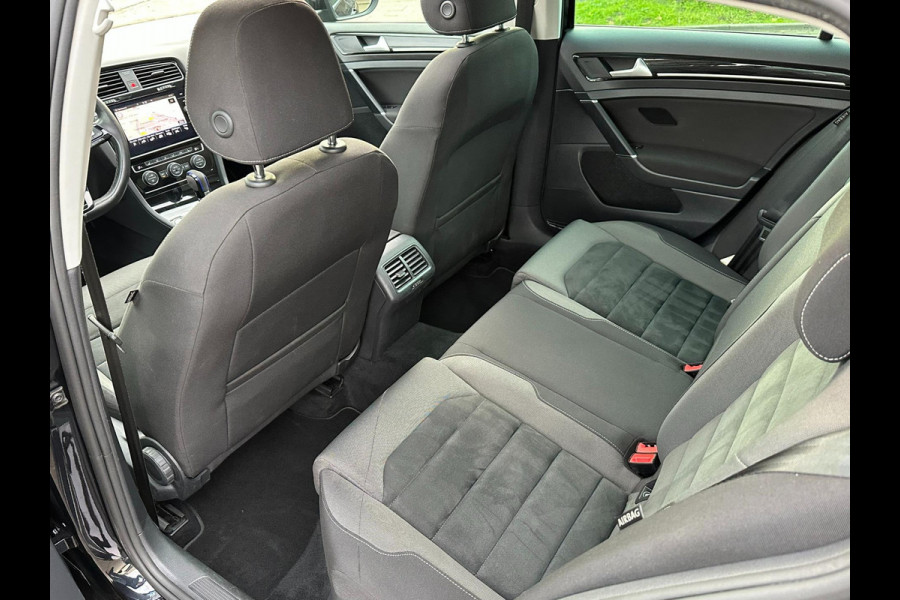 Volkswagen Golf 1.4 TSI Comfortline ACC l Pano l Xenon