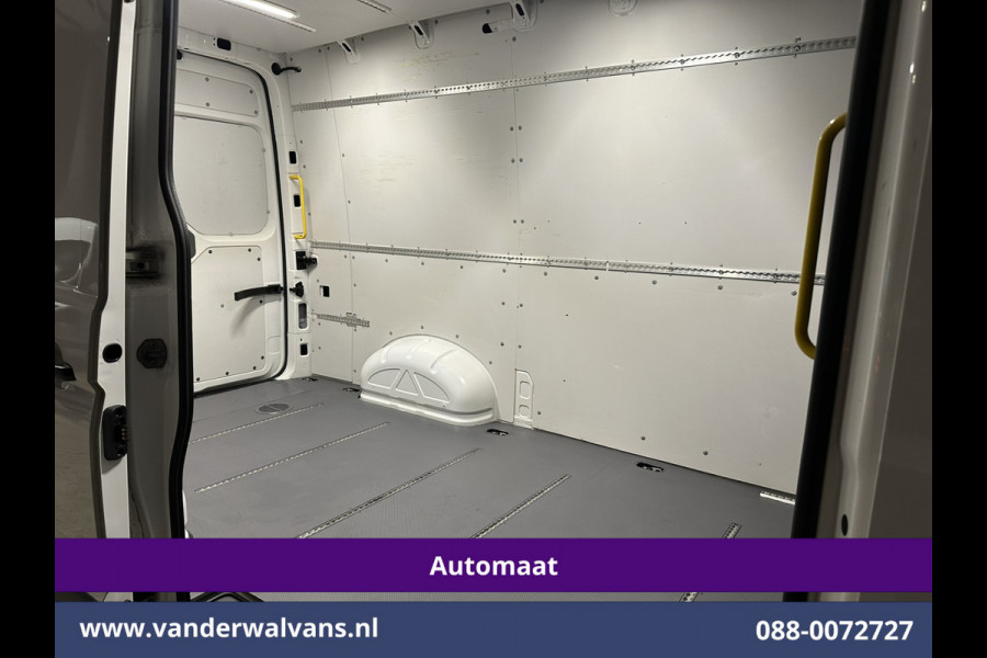 Volkswagen Crafter 2.0 TDI 177pk Automaat L3H3 L2H2 Euro6 Airco | Apple Carplay | Android Auto | Massagestoel Cruisecontrol, Chauffeursstoel, Stoelverwarming, Parkeersensoren, Bijrijdersbank