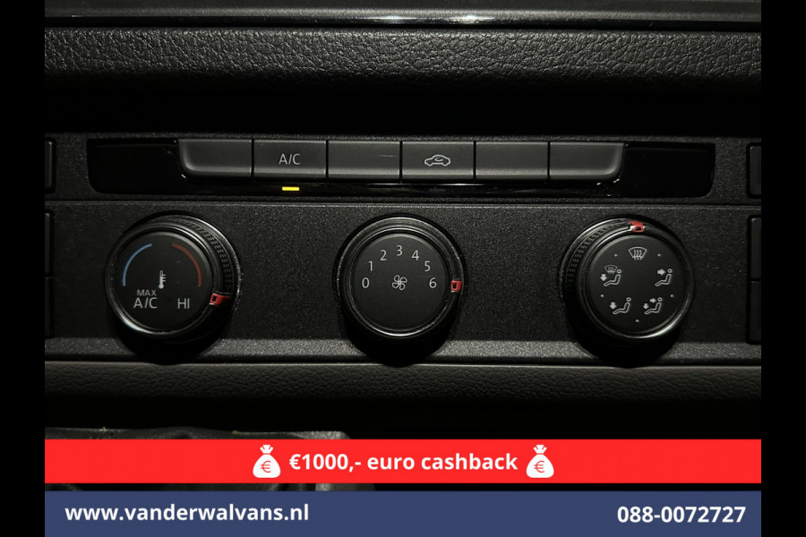 Volkswagen Crafter 2.0 TDI 140pk L3H2 (oude L2H1) Euro6 # Airco | Navigatie | Apple Carplay | Android auto parkeersensoren, 3000kg trekvermogen