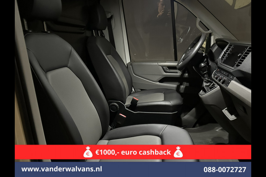 Volkswagen Crafter 2.0 TDI 140pk L3H2 (oude L2H1) Euro6 # Airco | Navigatie | Apple Carplay | Android auto parkeersensoren, 3000kg trekvermogen