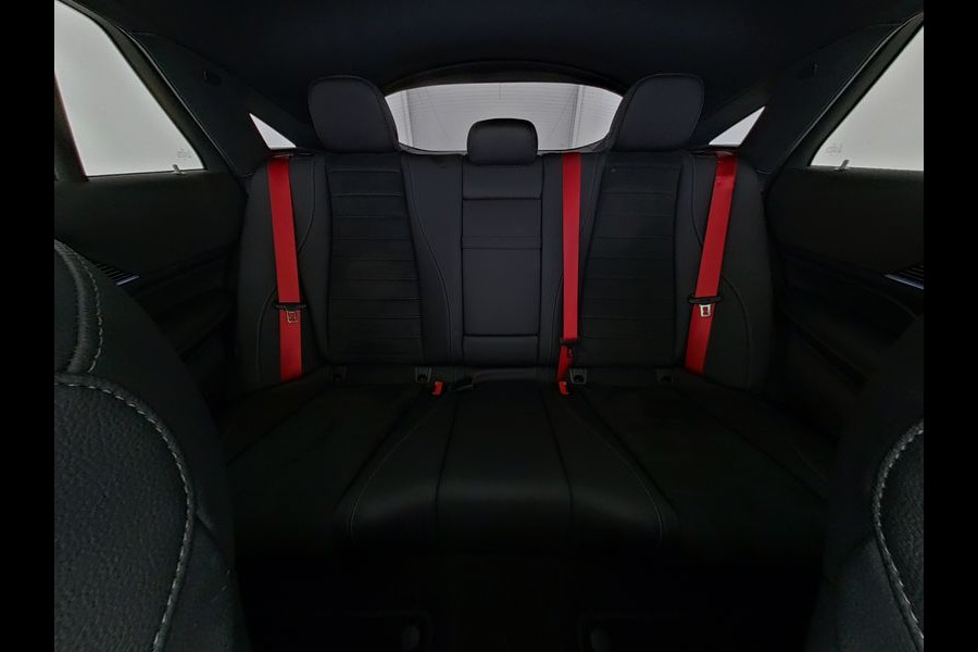 Mercedes-Benz GLE Coupé 400 e 4MATIC AMG Plug-In Hybride AMG Line | Night Pakket | 22 Inch AMG Velgen | Burmester® | Panorama schuif-Kanteldak. Inclusief 24 maanden MB Certified garantie voor Europa.