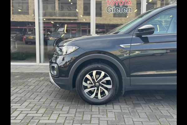 Volkswagen T-Cross 1.0 TSI GO | Stoelverwarming, Apple carplay/Android auto, Adaptive cruise control, Navigatie, Parkeersensoren