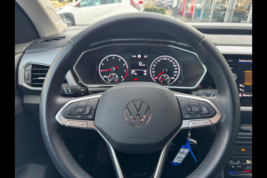 Volkswagen T-Cross 1.0 TSI GO | Stoelverwarming, Apple carplay/Android auto, Adaptive cruise control, Navigatie, Parkeersensoren