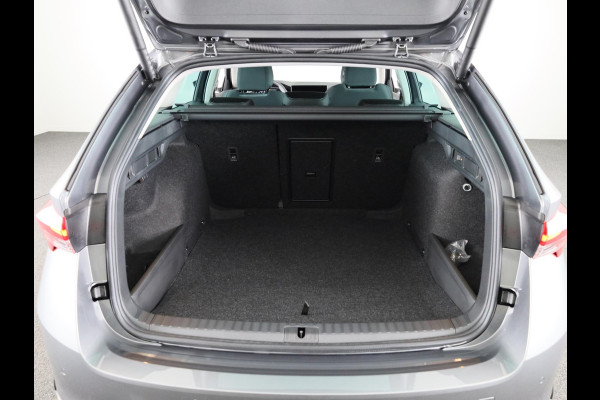 Škoda Octavia Combi Business Edition Plus 1.5 TSI MHEV 115pk DSG-7 | Trekhaak | Stoel- & Stuurverwarming | 13 inch Display | Adaptive Cruise Control |