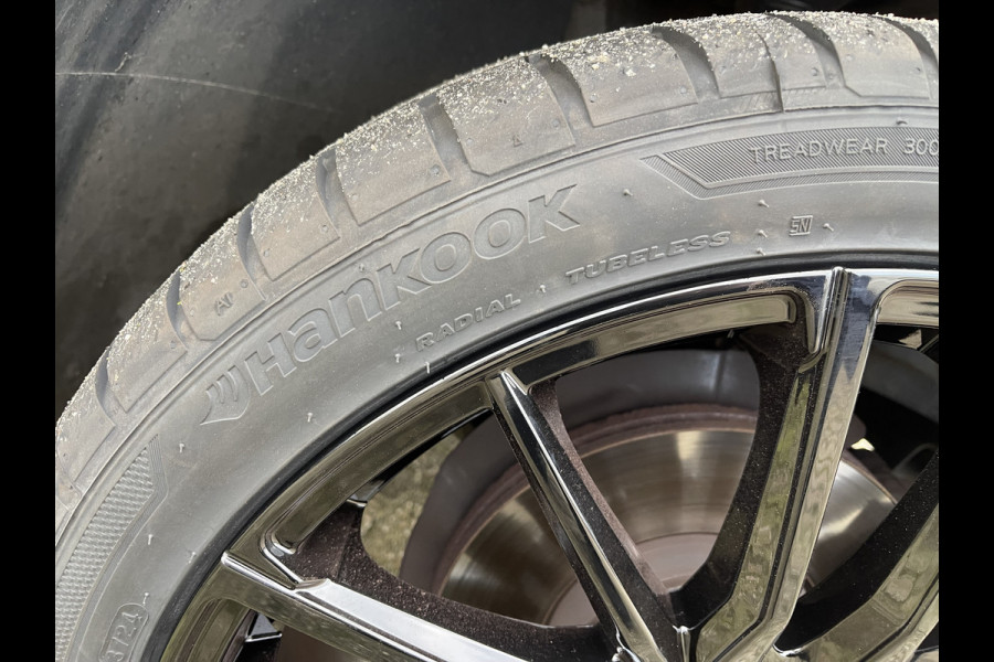 Volkswagen Transporter 2.0 TDI 150pk L2H1 30 DC 5 persoons Comfortline / vaste prijs rijklaar € 27.950 ex btw / / lease vanaf € / zwart metallic / nieuwe 20 inch velgen + banden / euro 6