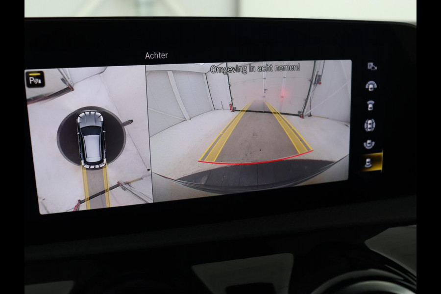 Mercedes-Benz CLA-Klasse Shooting Brake 250e AMG Night | Stoelverwarming | 360 camera | Carplay | Leder/Alcantara | Full LED | Navigatie | Full LED | Park Assist | PHEV | Plug In