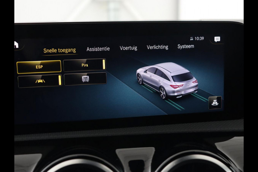Mercedes-Benz CLA-Klasse Shooting Brake 250e AMG Night | Stoelverwarming | 360 camera | Carplay | Leder/Alcantara | Full LED | Navigatie | Full LED | Park Assist | PHEV | Plug In