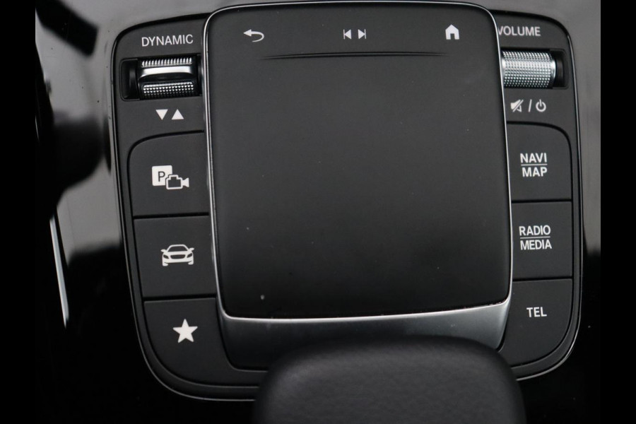 Mercedes-Benz CLA-Klasse Shooting Brake 250e AMG Night | Stoelverwarming | 360 camera | Carplay | Leder/Alcantara | Full LED | Navigatie | Full LED | Park Assist | PHEV | Plug In