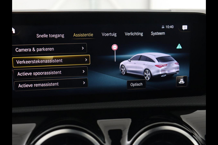 Mercedes-Benz CLA-Klasse Shooting Brake 250e AMG Night | Stoelverwarming | 360 camera | Carplay | Leder/Alcantara | Full LED | Navigatie | Full LED | Park Assist | PHEV | Plug In