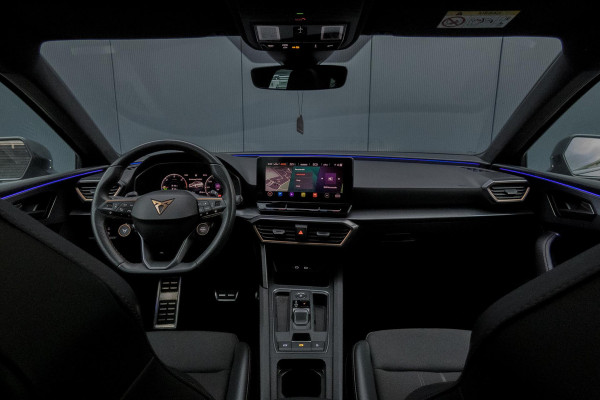 CUPRA Leon 1.4 e-Hybrid Performance VZ 245 | PANORAMADAK | ELEKTRISCH VERSTELBARE BESTUUDERSSTOEL | ACC | STUURWIELVERWARMING
