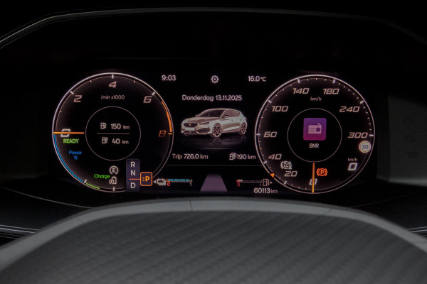 CUPRA Leon 1.4 e-Hybrid Performance VZ 245 | PANORAMADAK | ELEKTRISCH VERSTELBARE BESTUUDERSSTOEL | ACC | STUURWIELVERWARMING