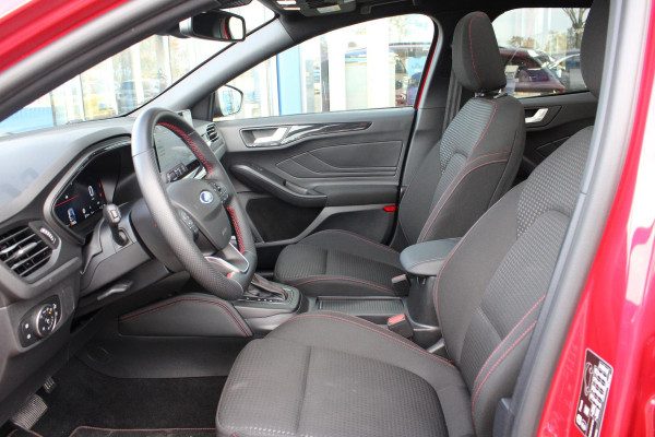 Ford FOCUS Wagon 1.0 EcoBoost Hybrid ST Line X 155pk | Trekhaak afneembaar | Panoramadak | Bang&Olufsen | Adaptive cruise control | Winter Pack | All season banden | Camera