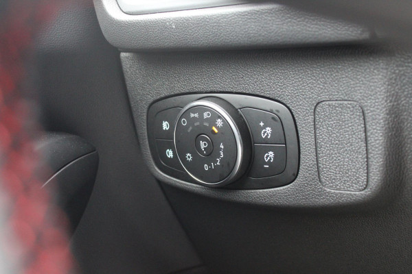 Ford FOCUS Wagon 1.0 EcoBoost Hybrid ST Line X 155pk | Trekhaak afneembaar | Panoramadak | Bang&Olufsen | Adaptive cruise control | Winter Pack | All season banden | Camera