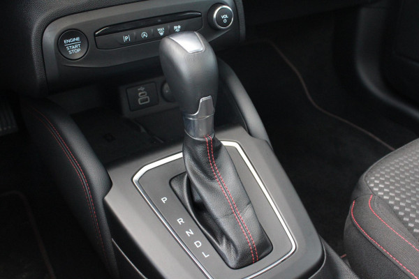 Ford FOCUS Wagon 1.0 EcoBoost Hybrid ST Line X 155pk | Trekhaak afneembaar | Panoramadak | Bang&Olufsen | Adaptive cruise control | Winter Pack | All season banden | Camera