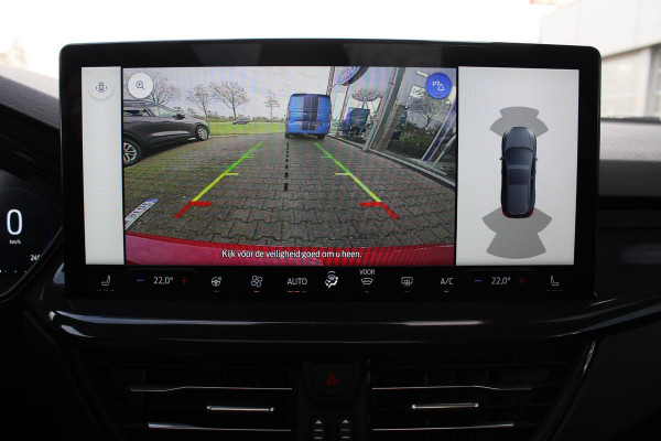 Ford FOCUS Wagon 1.0 EcoBoost Hybrid ST Line X 155pk | Trekhaak afneembaar | Panoramadak | Bang&Olufsen | Adaptive cruise control | Winter Pack | All season banden | Camera