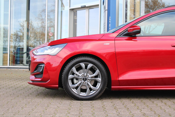 Ford FOCUS Wagon 1.0 EcoBoost Hybrid ST Line X 155pk | Trekhaak afneembaar | Panoramadak | Bang&Olufsen | Adaptive cruise control | Winter Pack | All season banden | Camera