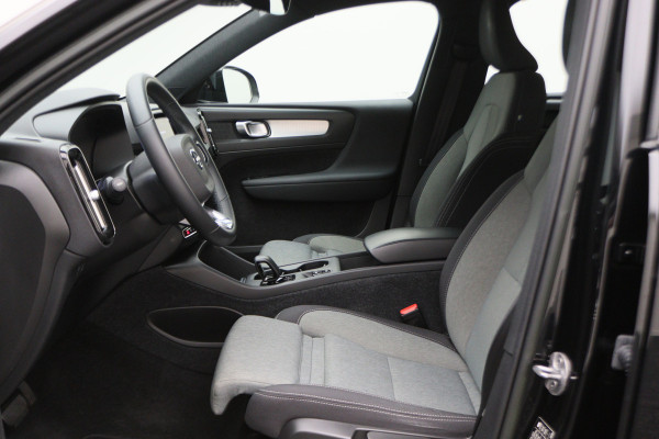 Volvo XC40 1.5 T5 Recharge Business Pro Camera, Apple Carplay, Keyless, LED, Lane Assist, PDC