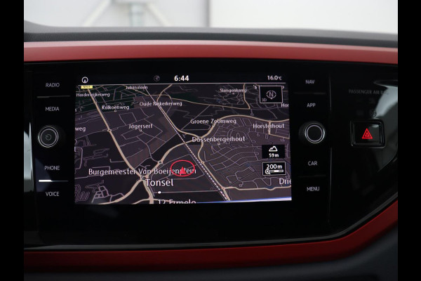 Volkswagen Polo 1.0 TSI Beats | Origineel NL | Virtual Cockpit | Carplay | Parkeerhulp | Adaptive cruise | Navigatie | Climate control | Beats Audio | Getint glas
