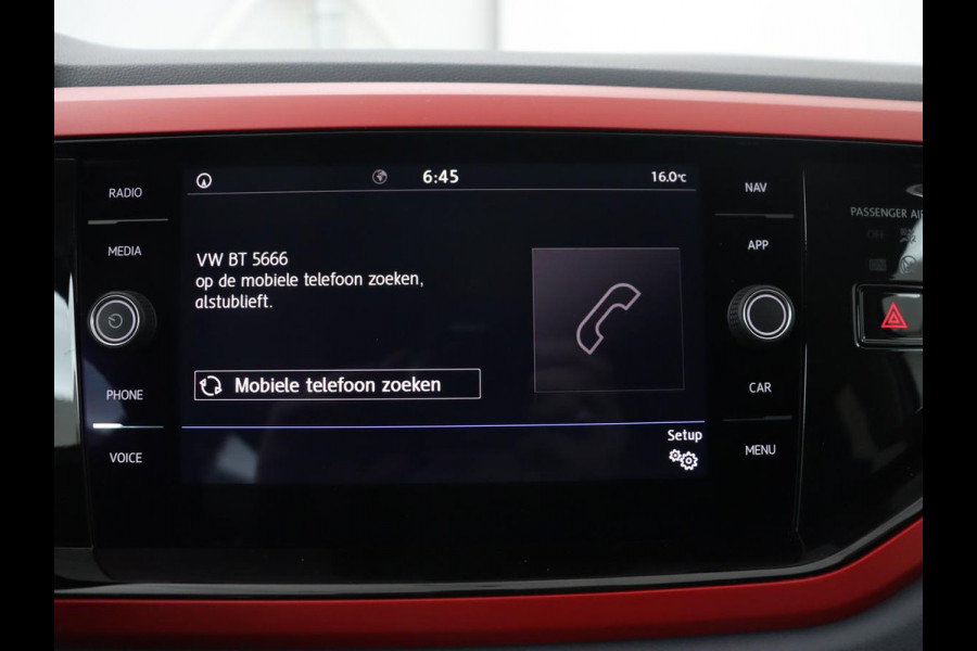 Volkswagen Polo 1.0 TSI Beats | Origineel NL | Virtual Cockpit | Carplay | Parkeerhulp | Adaptive cruise | Navigatie | Climate control | Beats Audio | Getint glas