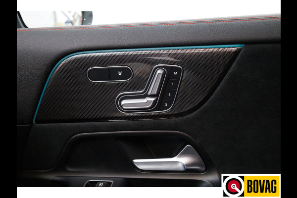 Mercedes-Benz GLA 250 e AMG Line | Panoramadak | Elektrisch verstelbare Sportstoelen | Stoelverwarming Cruise. Camera, Navigatie, Sfeerverlichting, Led+, Zitkinematica, Focal Audio