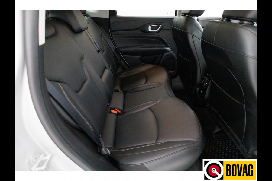 Jeep Compass 4xe 240 Plug-in Hybrid Electric S | Leer | 19 Inch All-season | Stoel- Stuurverwarming Navigatie, Adaptive Cruise, Elektrische achterklep, Camera