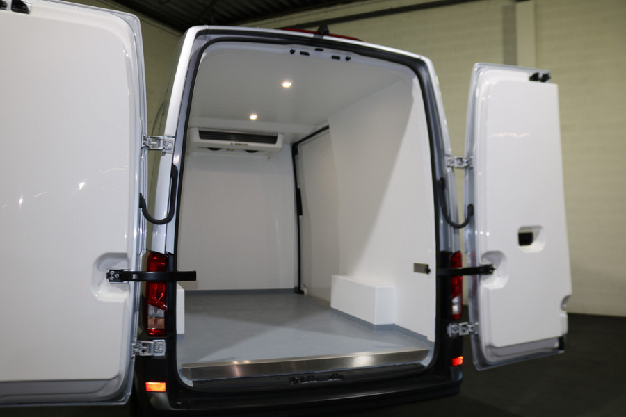 Volkswagen Crafter 2.0 TDI 140pk L3 H3 Automaat Koelwagen Vrieswagen -20 Dag en Nacht
