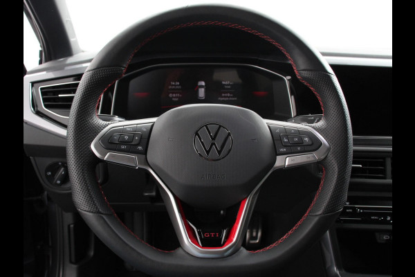 Volkswagen Polo 2.0 TSI GTI Automaat | Apple Carplay / Android Auto | Parkersensoren V+A | Park Assist | Dodehoek Assistent | Adaptive Cruise Control | Verwarmde Voorstoelen | DAB+