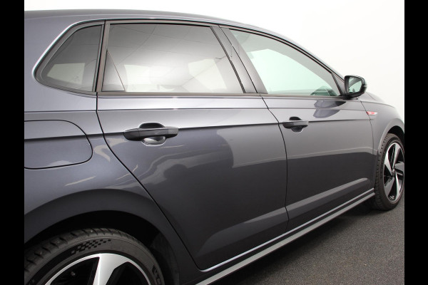 Volkswagen Polo 2.0 TSI GTI Automaat | Apple Carplay / Android Auto | Parkersensoren V+A | Park Assist | Dodehoek Assistent | Adaptive Cruise Control | Verwarmde Voorstoelen | DAB+