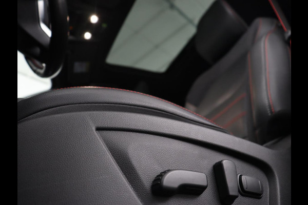 Renault Arkana 1.6 E-Tech Hybrid 145 R.S. Line | Panoramadak | Leder/Alcantara | Adaptive cruise | Stoelverwarming | Carplay | Camera | Park Assist | Navigatie | Full LED | Sfeerverlichting