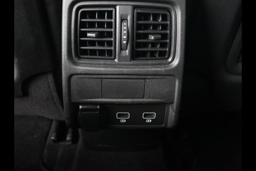 Renault Arkana 1.6 E-Tech Hybrid 145 R.S. Line | Panoramadak | Leder/Alcantara | Adaptive cruise | Stoelverwarming | Carplay | Camera | Park Assist | Navigatie | Full LED | Sfeerverlichting