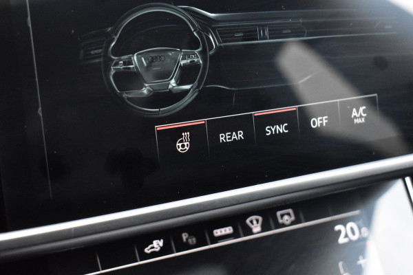 Audi A6 Avant 55 TFSI e Quattro Competition 367pk | Pano | RS-Seats | ACC | Head-Up | Trekhaak | Matrix | Stuur + Stoelverwarming |