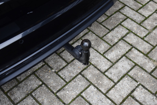 Audi A6 Avant 55 TFSI e Quattro Competition 367pk | Pano | RS-Seats | ACC | Head-Up | Trekhaak | Matrix | Stuur + Stoelverwarming |