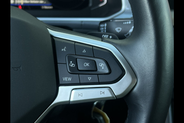 Volkswagen T-Roc 1.5 TSI Style | Trekhaak | ACC | IQ Light | CarPlay | DAB+ | ErgoActive