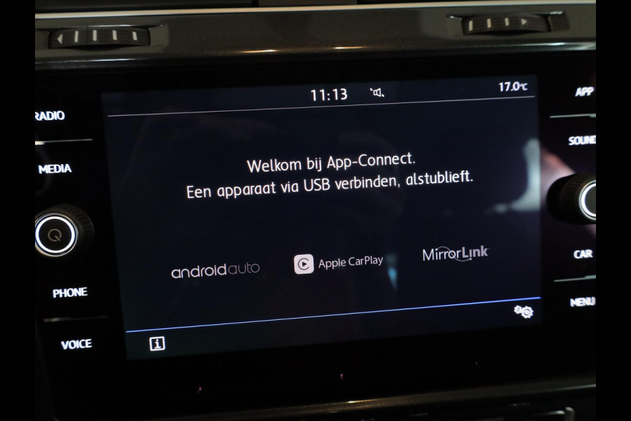 Volkswagen Golf 1.0 TSI Comfortline 116 pk | Navigatie via App | Parkeersensoren | Adaptieve cruise control | Autom. airco | App connect |