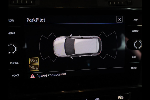 Volkswagen Golf 1.0 TSI Comfortline 116 pk | Navigatie via App | Parkeersensoren | Adaptieve cruise control | Autom. airco | App connect |